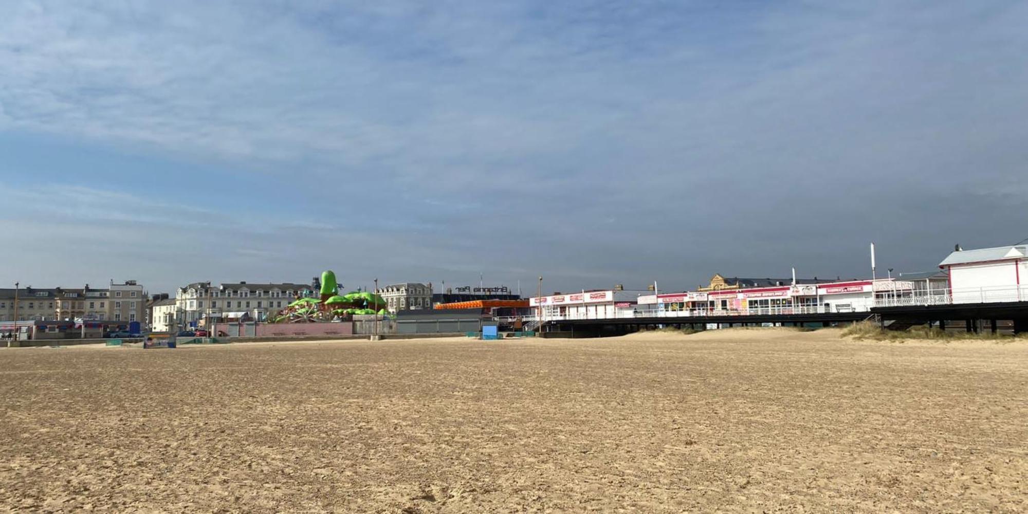 Hotel Of Wizardry Great Yarmouth Extérieur photo