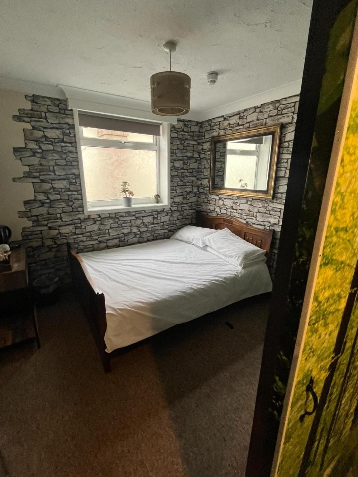 Hotel Of Wizardry Great Yarmouth Extérieur photo